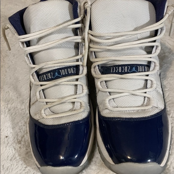 Jordan 11s - Picture 3 of 6